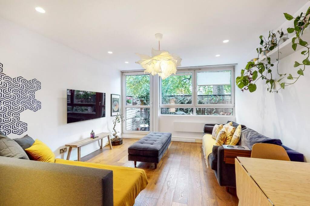 Charming 2-Bedroom Maisonette With Private Garden Londres Exterior foto